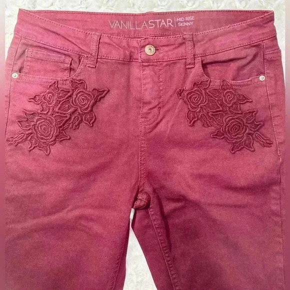 Vanilla Star Juniors Mid Rise Skinny Burgundy Jeans - Picture 4 of 11